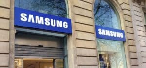After government trips to South Korea, Samsung to open new development center in France