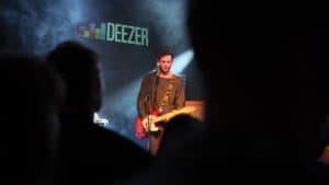 Deezer to host Code in the Dark, Carlsberg & AlloResto will pick up the tab!