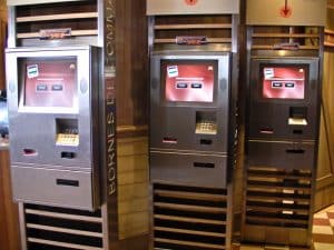 PayPal partners with McDonald’s France to provide payments: in-store, online & on mobile