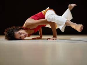 #FRENCHTECHFRIDAY: Koondal veille sur votre dos Yoga lady