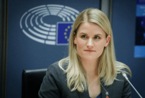 facebook files frances haugen soutient projet europeen regulation services numeriques - Rude Baguette