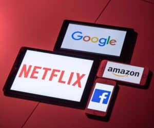 faire payer big tech pour deployer reseaux telecoms idee fait chemin - Rude Baguette
