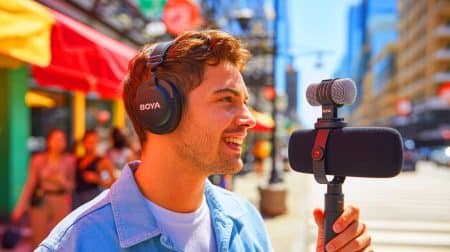 Illustration of the BOYA BOYALINK 3 wireless microphone system used by content creators for high-quality audio capture.