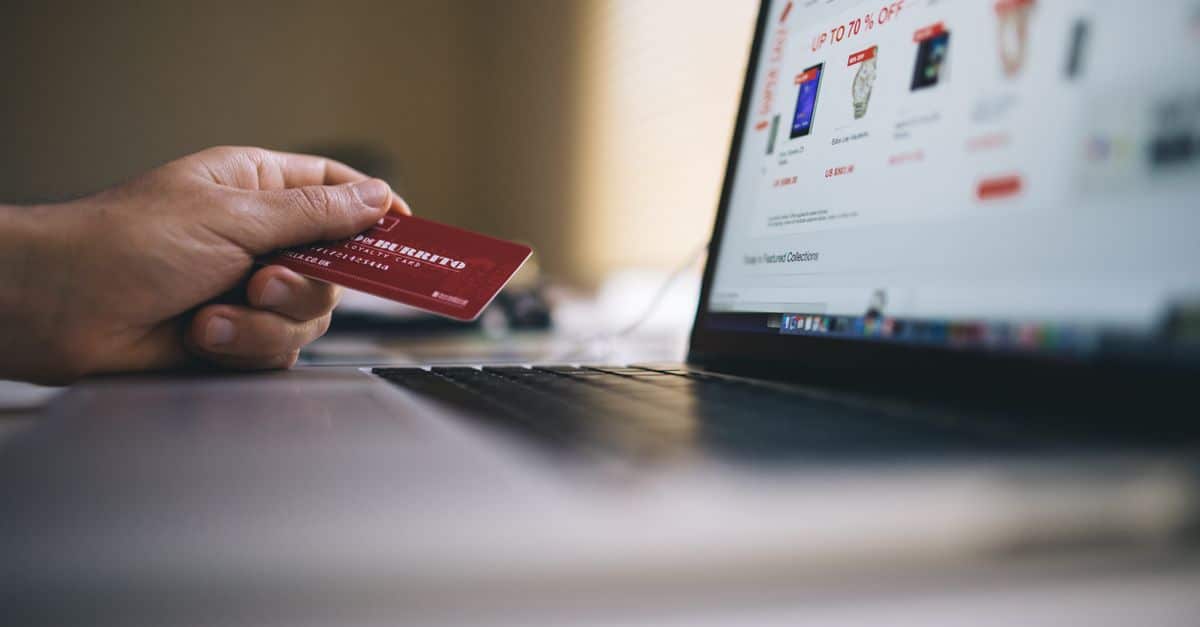 France's Cloud Startups (series): Meet Hedera Technology ecommerce online shopping laptop