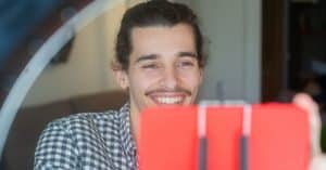 social media smartphone content creator