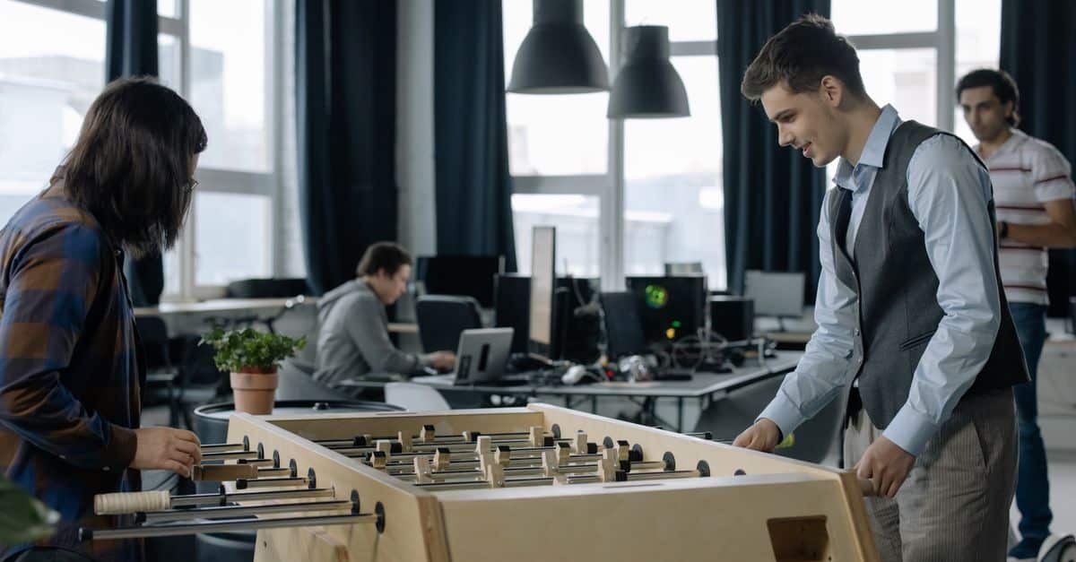 RUDE Roundup: This Week In France… technology startup office