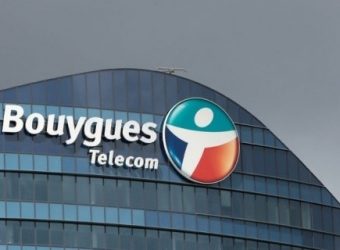 Is Bouygues automatically signing you up to a 20€/month service?