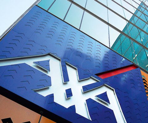 AXA France launches its first insurance plan for the connected home