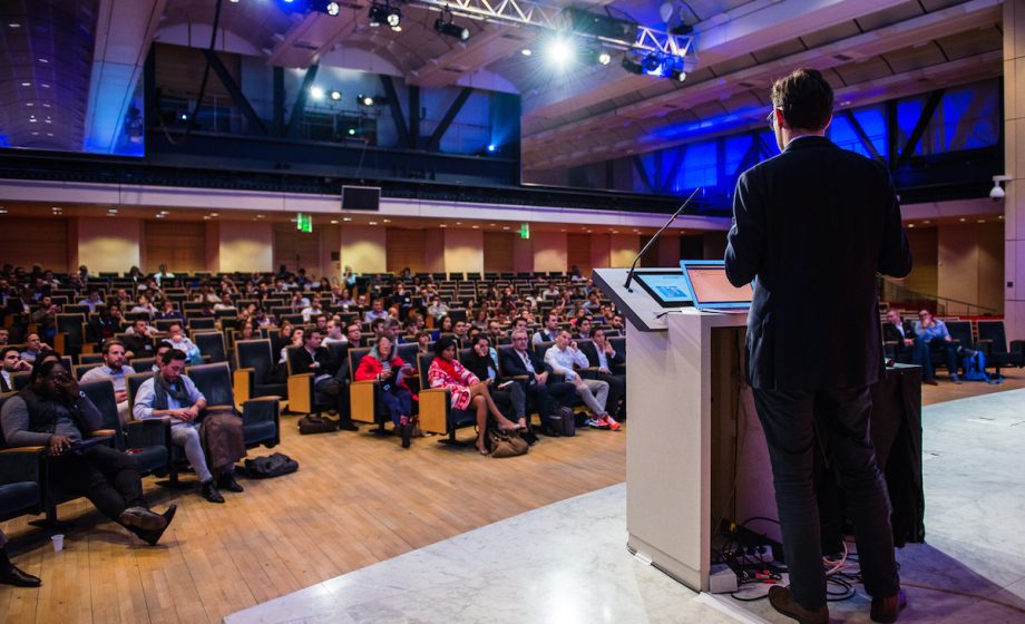 #ConnectedContest We're bringing 10 Startups to Connected Conference for free!