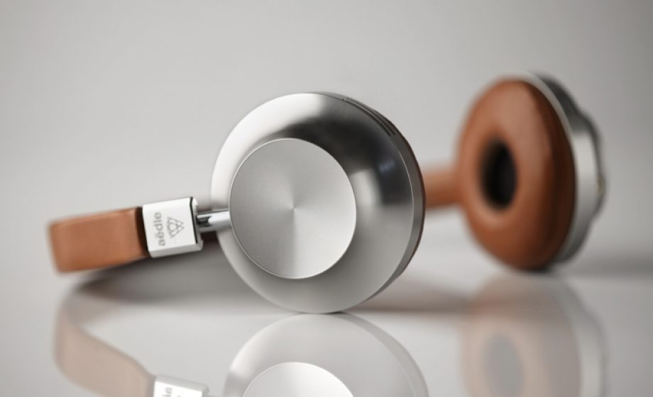 Fashionable and powerful, Aedle’s headphones are finally available (again) for pre-order