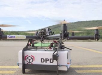 La Poste successfully tests delivery by drone