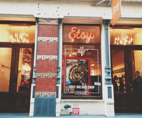 Etsy reopens Pop-Up Store in Paris for the Holidays!