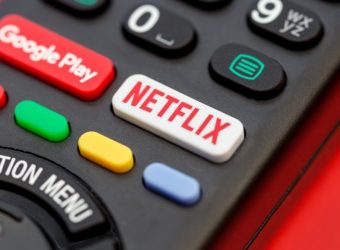 France : vers la fin des boutons Netflix ou Disney+ sur nos télécommandes ?