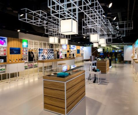 INNOV8 acquires Ascendeo to create leading connected objects retail outlets in Europe