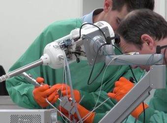 La start-up robotique médicale AmaRob initie une levée de fonds de 3 millions d’euros