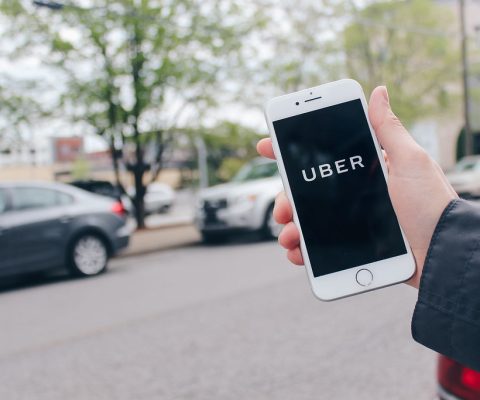 Uber permet désormais de signaler les discriminations